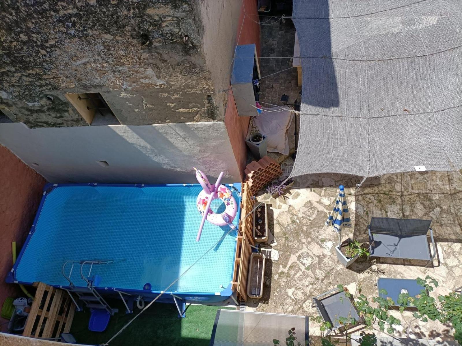 T2 Duplex "Chez Evelyne" Remoulins Exterior foto